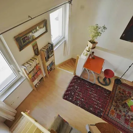 Studio Im Bezirk Lend Graz Exterior foto